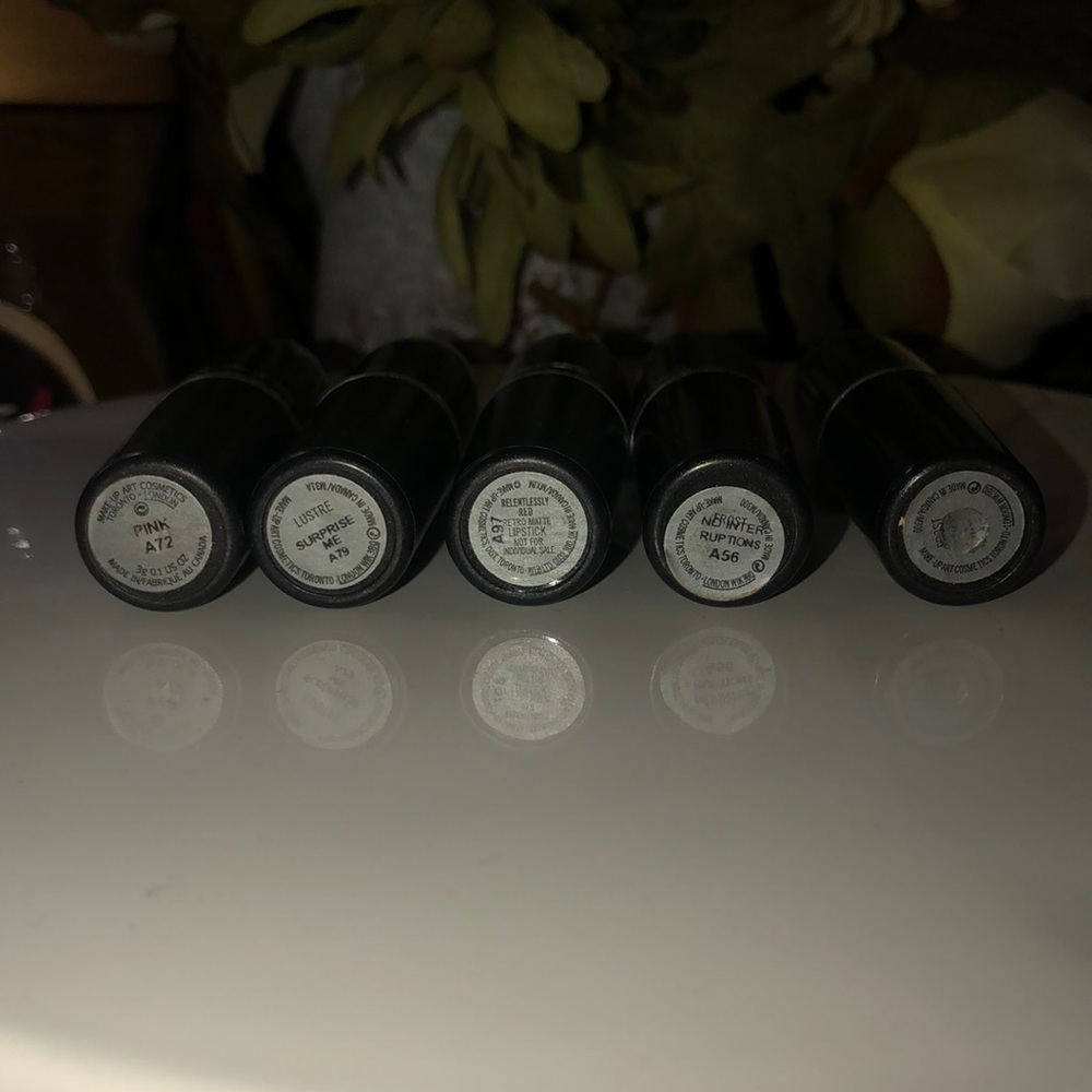 Mac lipstick bundle